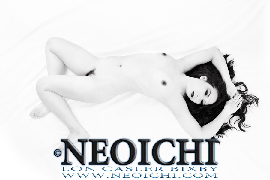 NEOICHI #158 - White Series No. 6 - Photography by Lon Casler Bixby - Copyright - All Rights Reserved - www.NEOICHI.com
