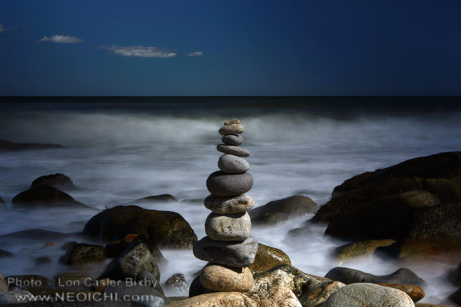 Serene Sentinel - Photography by Lon Casler Bixby - Copyright - All Rights Reserved - www.neoichi.com